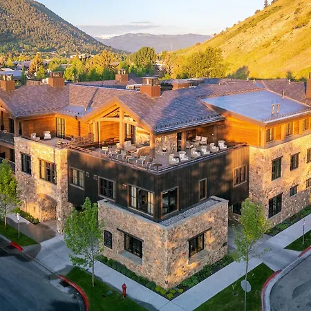 The Rusty Parrot Lodge And Spa
